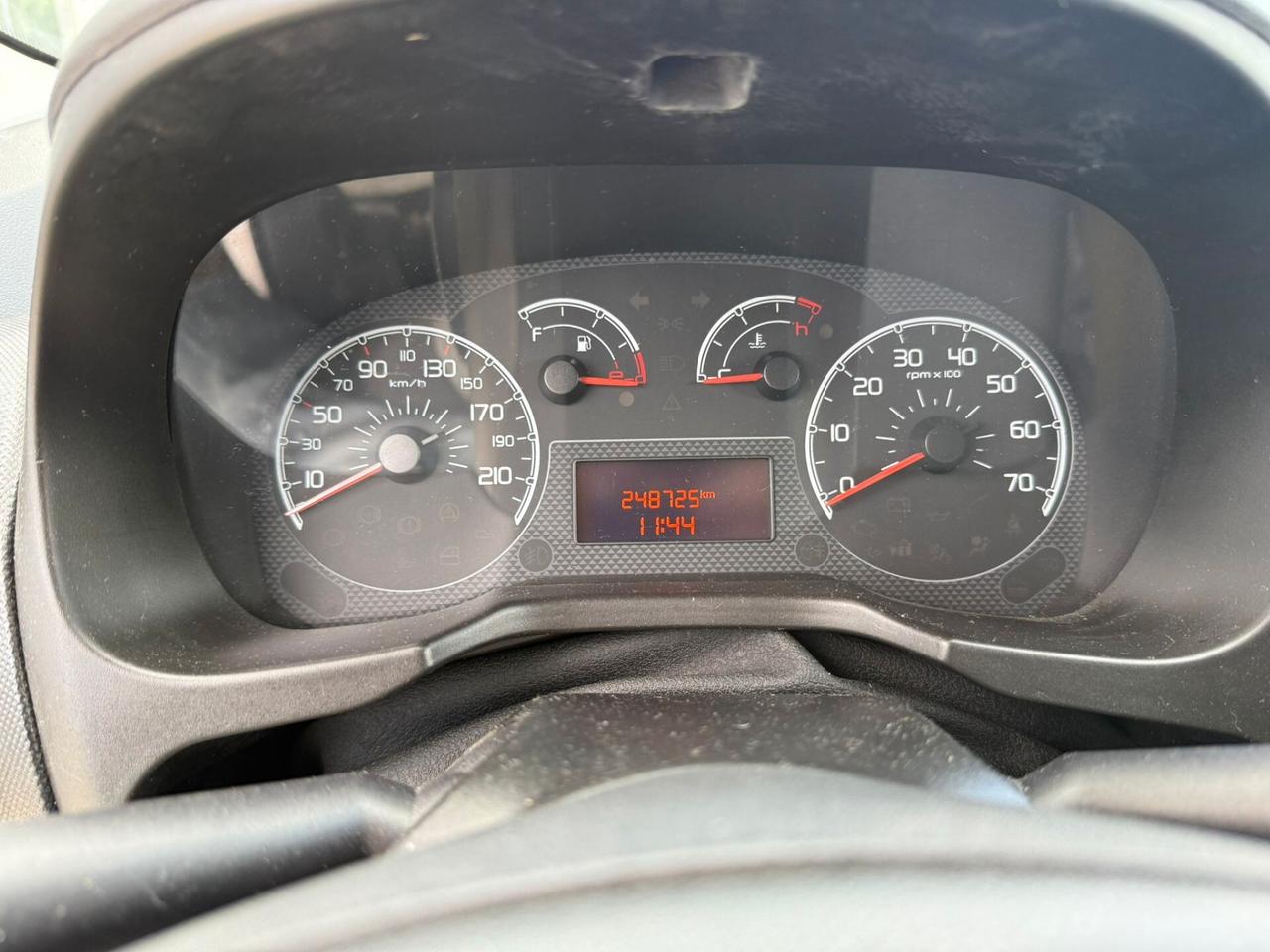 Fiat Qubo 2011