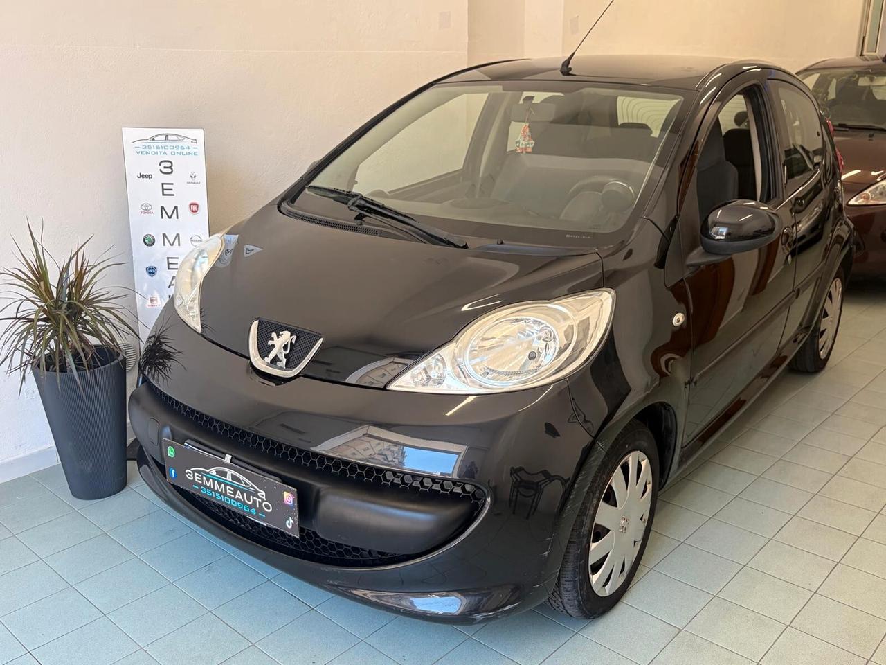 Peugeot 107 1.0 68CV Plaisir 12 MESI DI GARANZIA