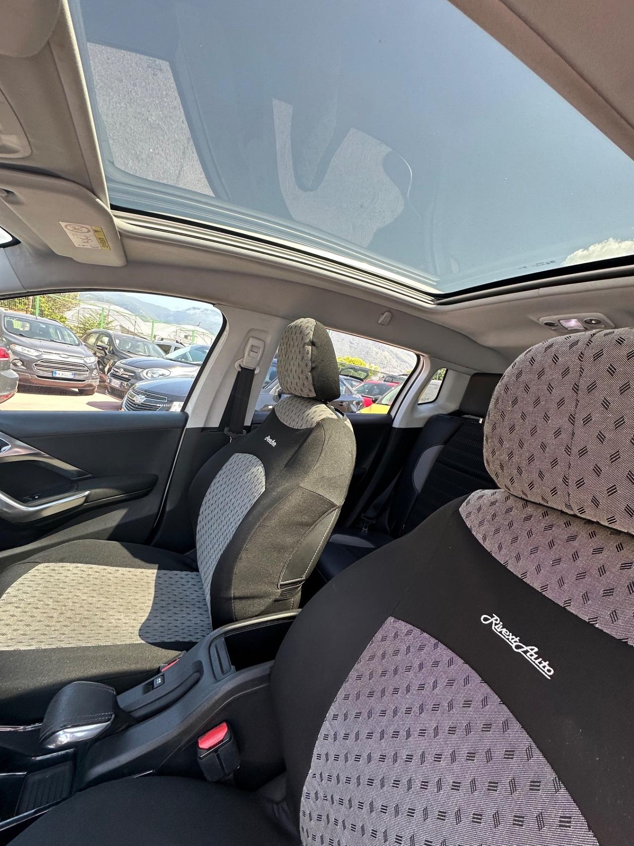 Peugeot 2008 BlueHDi 100 BLACK MATT