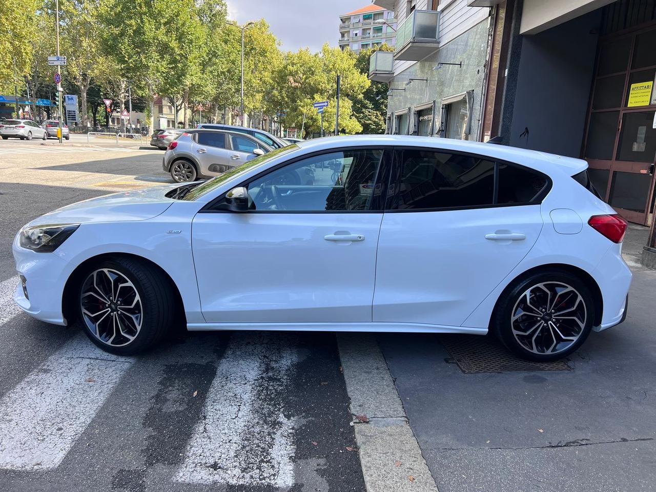 Ford Focus ST Line 1.0 EcoBoost #6669
