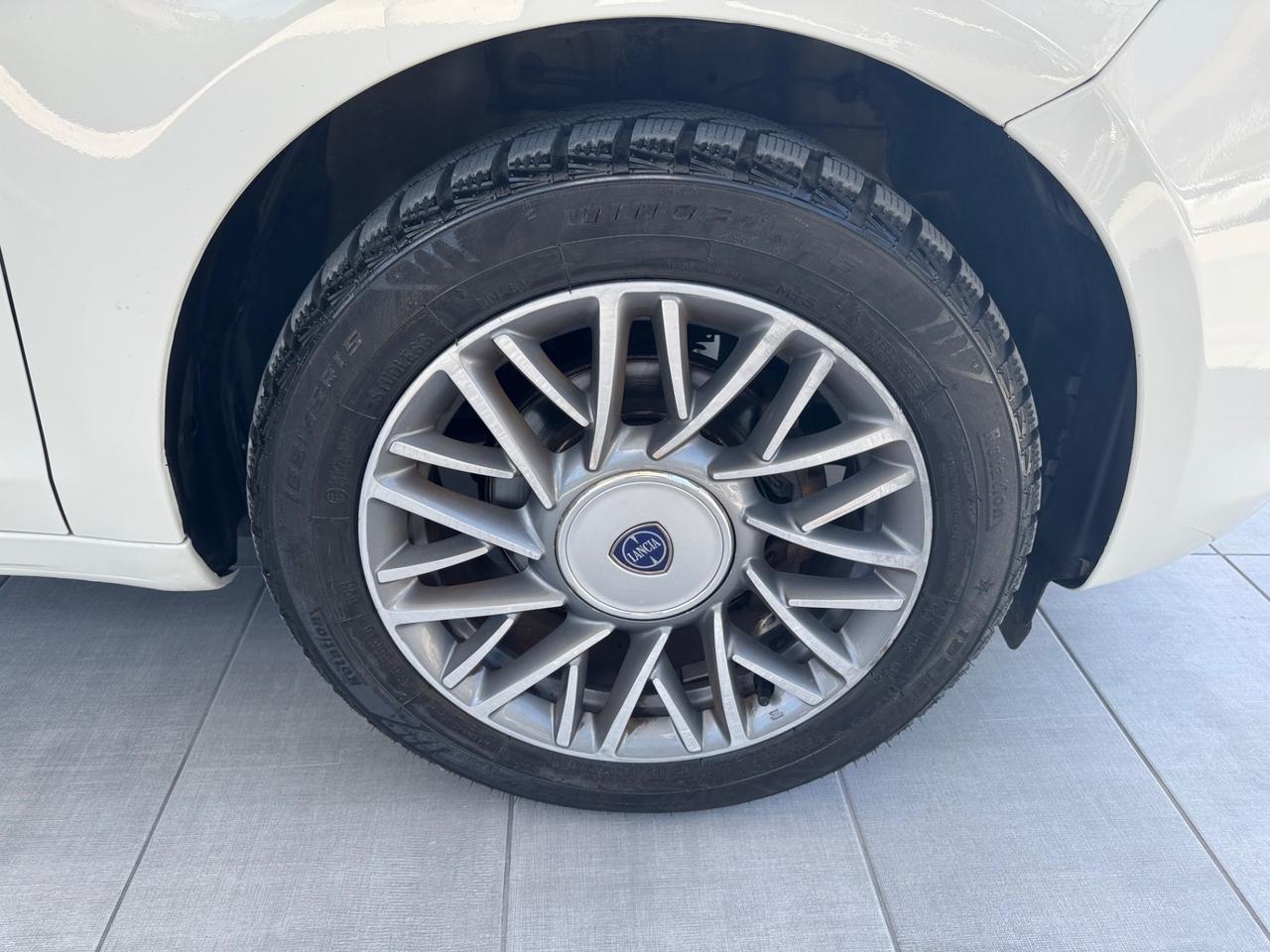 Lancia Ypsilon 1.3 MJT 16V 95 CV 5 porte S&S Platinum