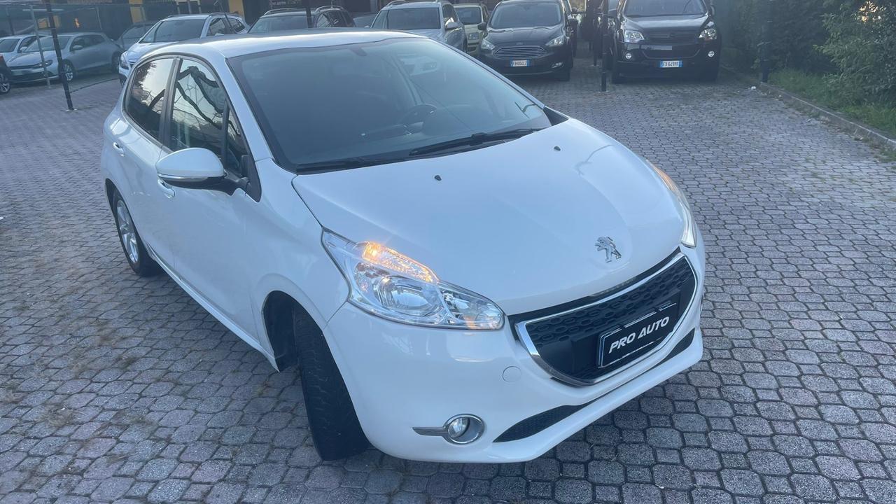 Peugeot 208 1.2 BENZINA/GPL 82 CV 5 porte Active