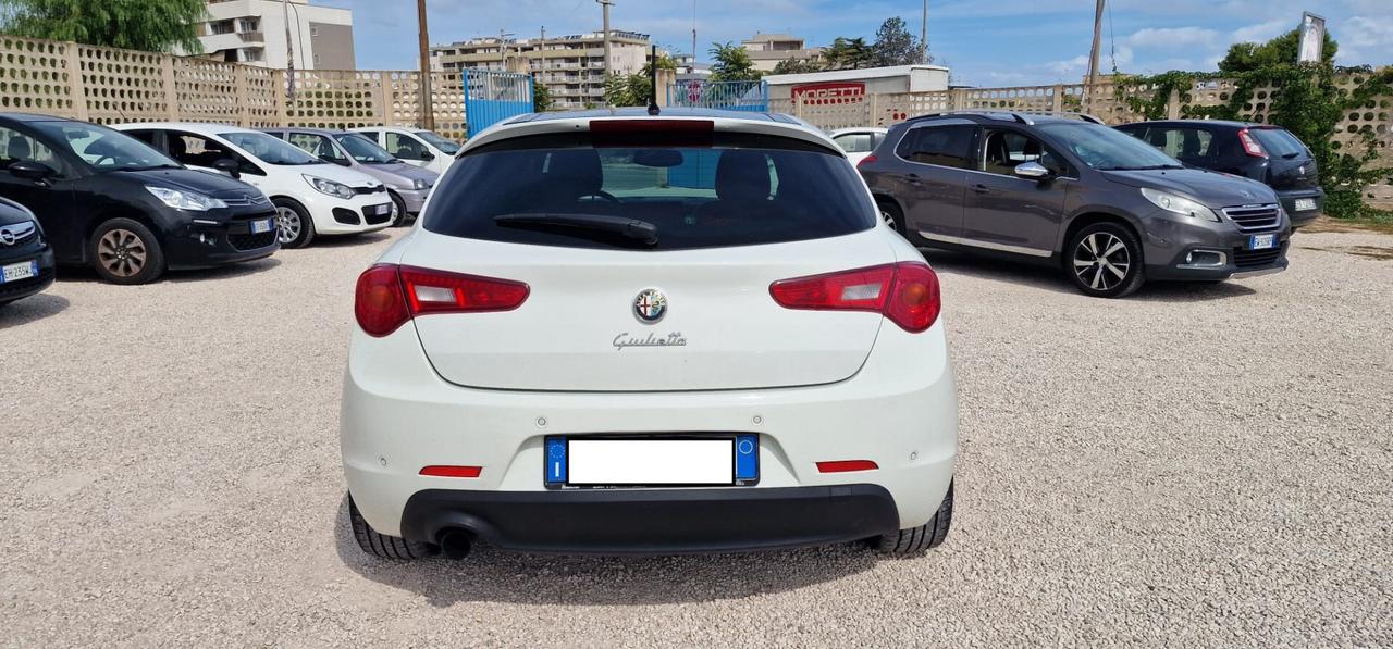 Alfa Romeo Giulietta 1.4 Turbo 170cv MultiAir Distinctive 2010