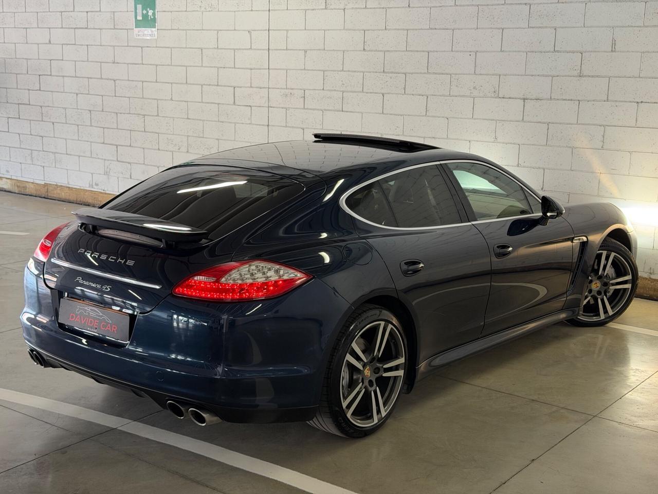 Porsche Panamera 4.8 4S