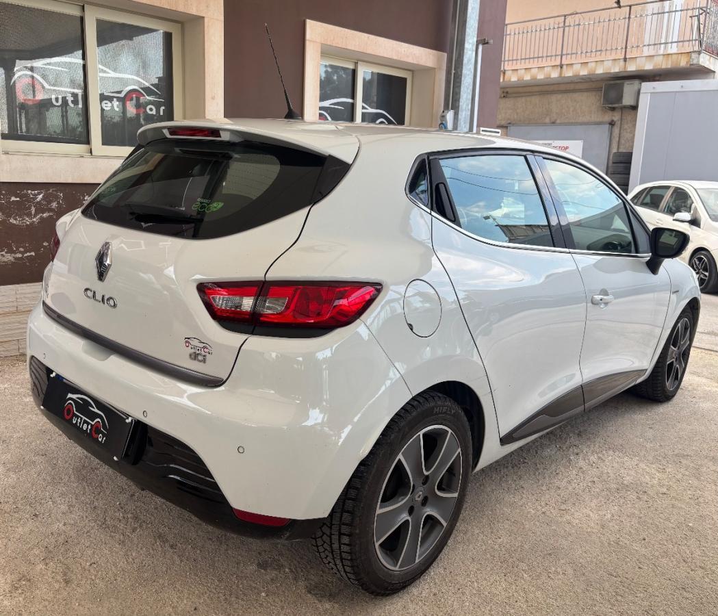 RENAULT - Clio - 1.5 dCi 8V 75 CV 5p. Costume Nat.