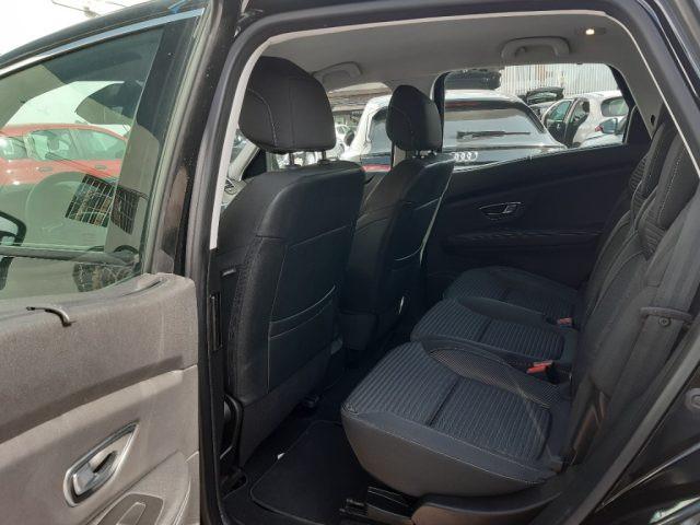 RENAULT Scenic Scénic Blue dCi 120 CV EDC Initiale Paris
