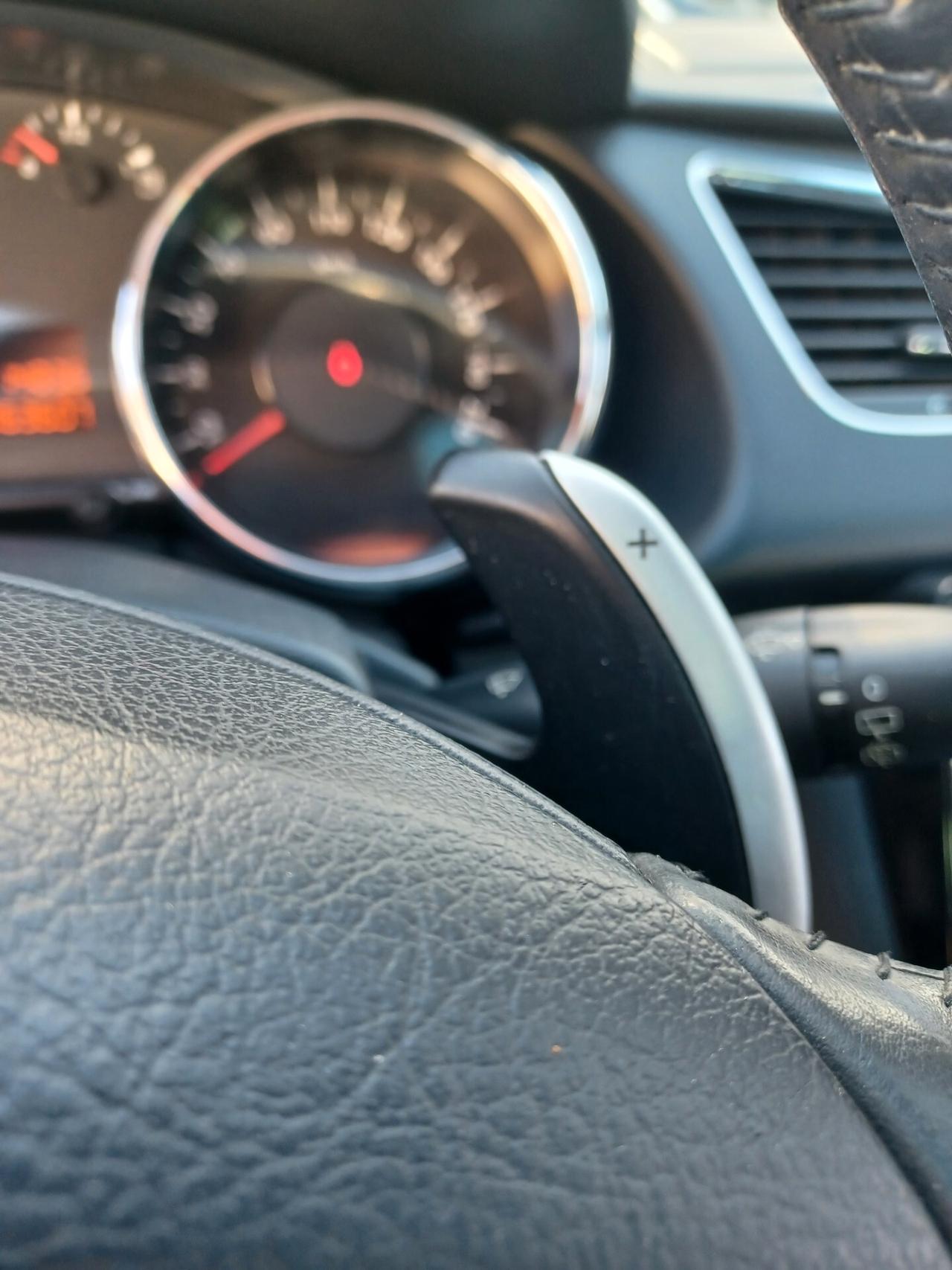 Peugeot 3008 1.6 e-HDi ALLURE AUTOMATICA 2012