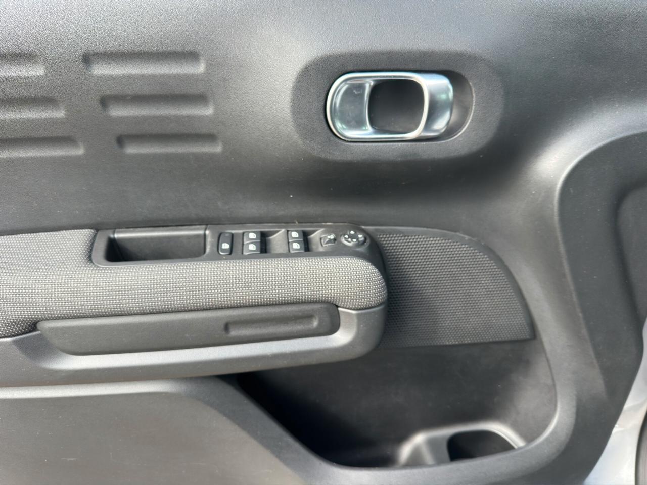 Citroen C3 Aircross BlueHDi 110 S&S Shine Pack