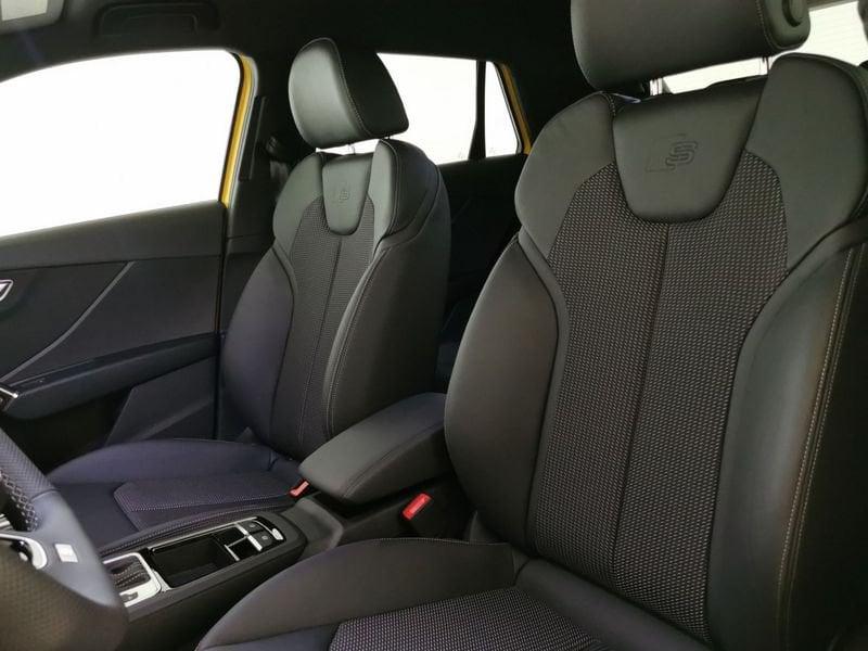 Audi Q2 35 1.5 tfsi Identity Black s-tronic
