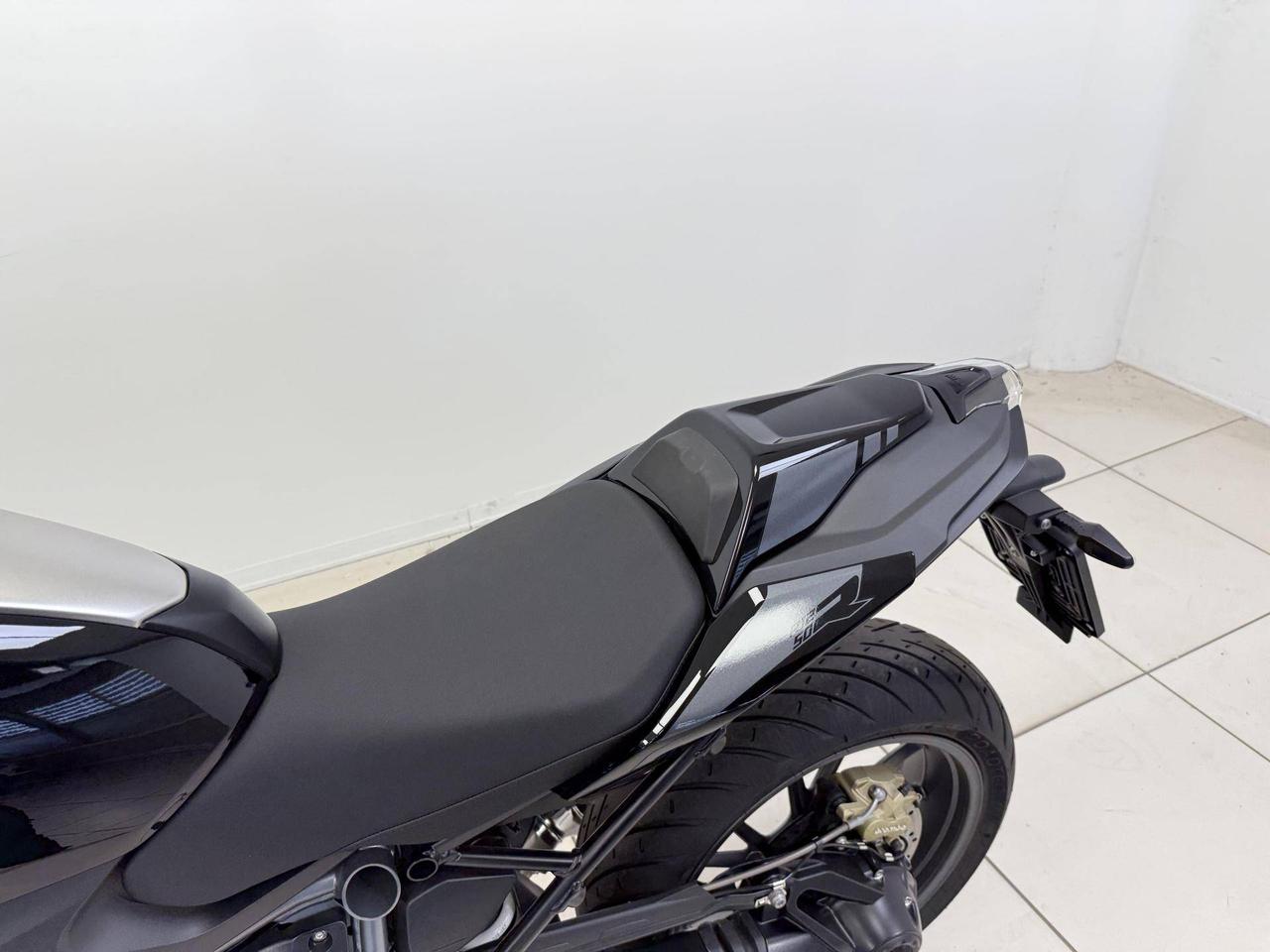 BMW R 1250 R Triple Black