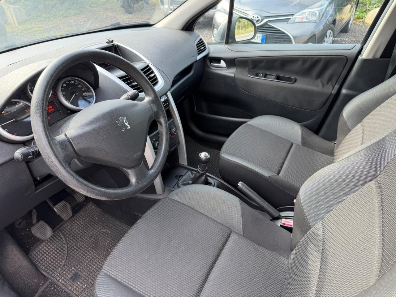 Peugeot 207 1.4 HDi 70CV 5p. Energie