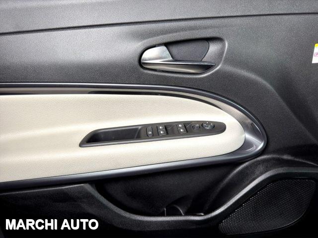 FIAT 600 Hybrid 110 CV DCT MHEV La Prima
