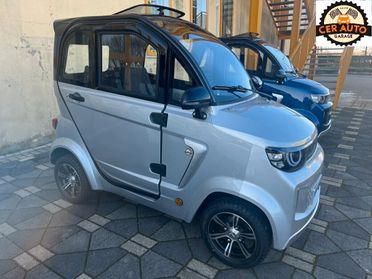 DELTA1 scooter cabinato anziani/disabili minicar microcar