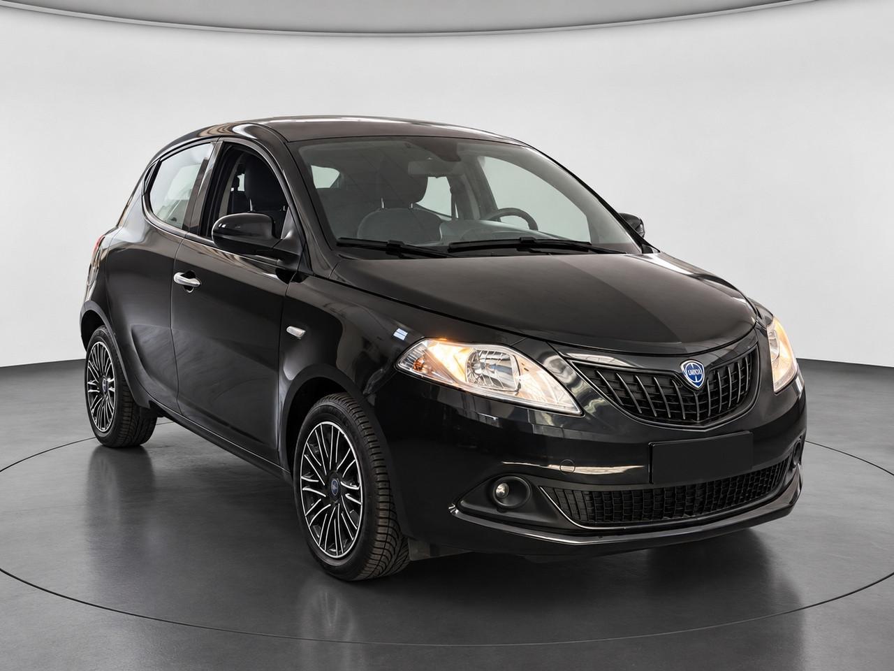 LANCIA Ypsilon III 2021 - Ypsilon 1.0 firefly hybrid Silver Plus s&s 70cv