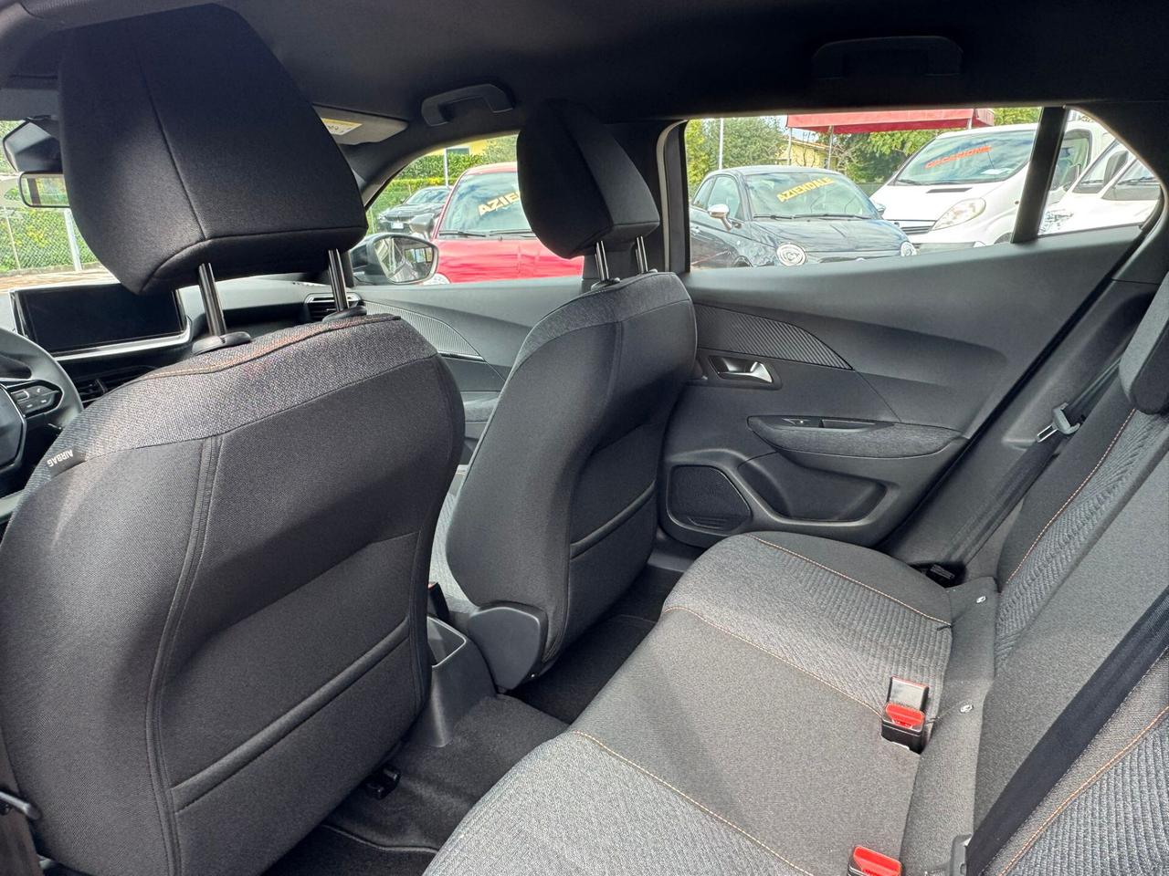 Peugeot 2008 PureTech 100 S&S Style