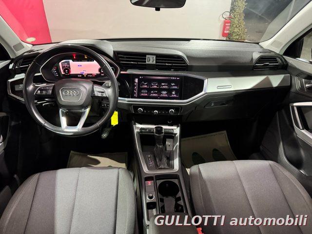 AUDI Q3 2.0 TDI 150 CV S-tronic Business