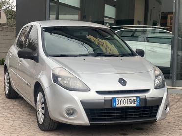 Renault Clio 1.2 benz - GARANZIA 12 MESI