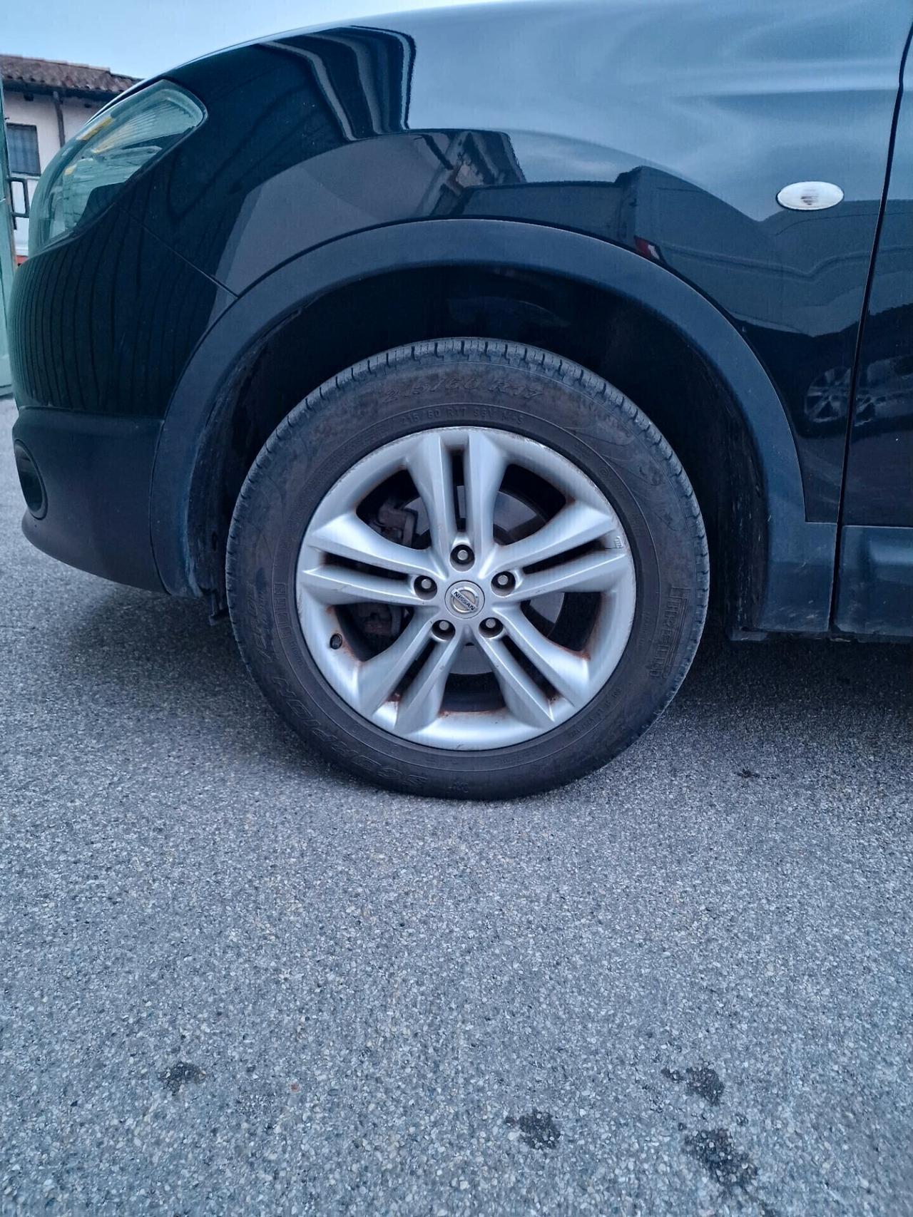 Nissan Qashqai 2.0 dCi DPF Tekna