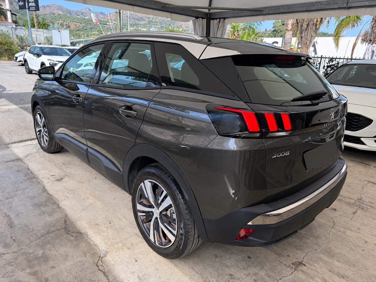 Peugeot 3008 2019 130 EAT8 Garanzia 2029