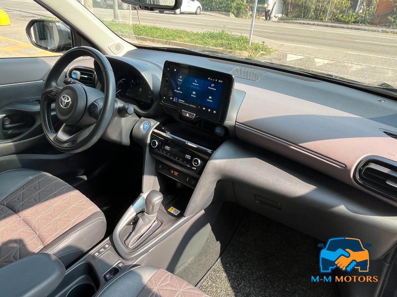 Toyota Yaris Cross 1.5h Lounge 116cv e-cvt