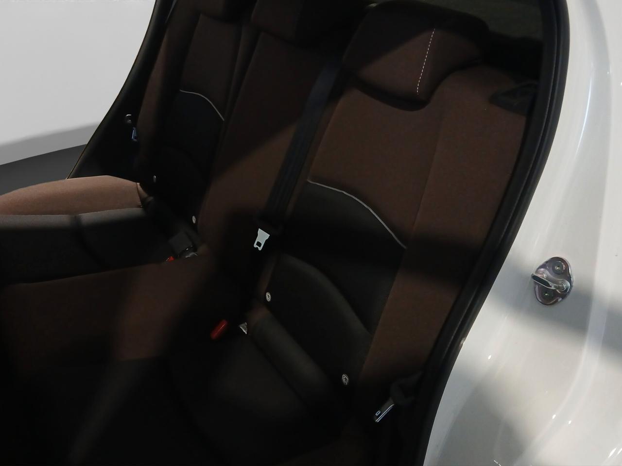 Mazda 2 Mazda2 1.5 e-Skyactiv-G 90 CV M Hybrid Evolve