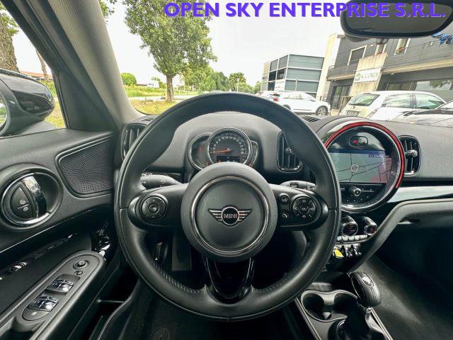 MINI Countryman 1.5 CooperALL4 ADATTA PER NEOPATENTATI
