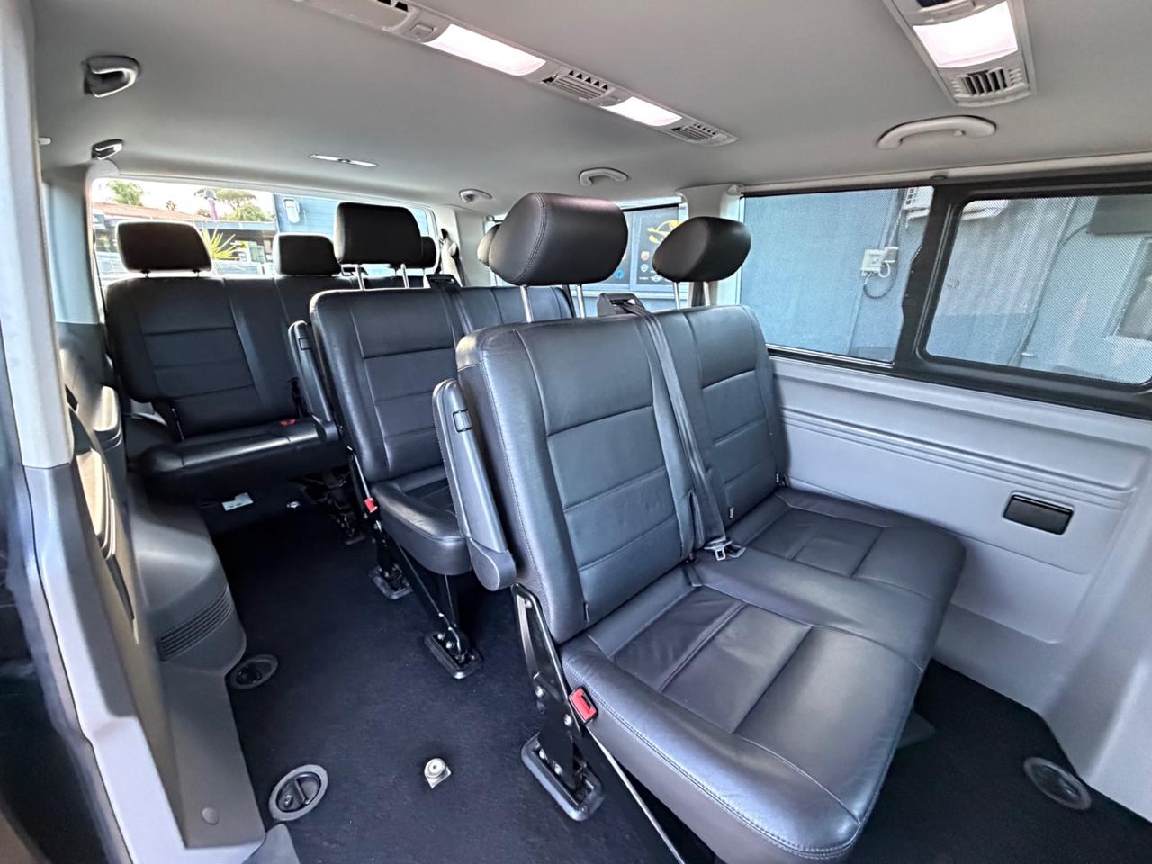 Volkswagen Caravelle 2.0 TDI 150CV DSG PC Cruise