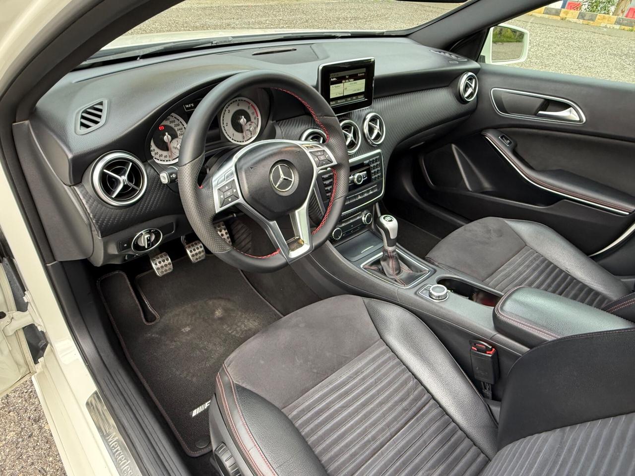 MERCEDES- BENZ A 180 CDI PREMIUM