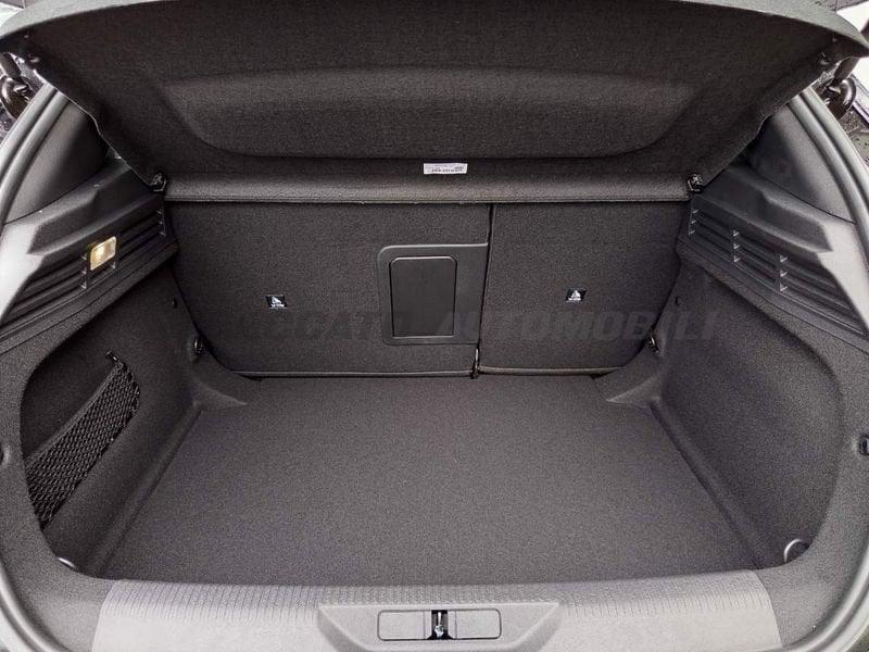 Peugeot 308 308 1.2 hybrid GT 136cv e-dcs 6