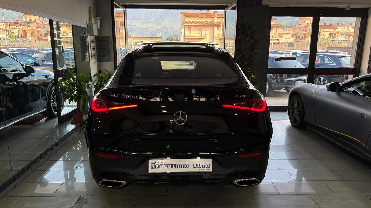 MERCEDES GLC 300 D COUPE' TETTO AMG