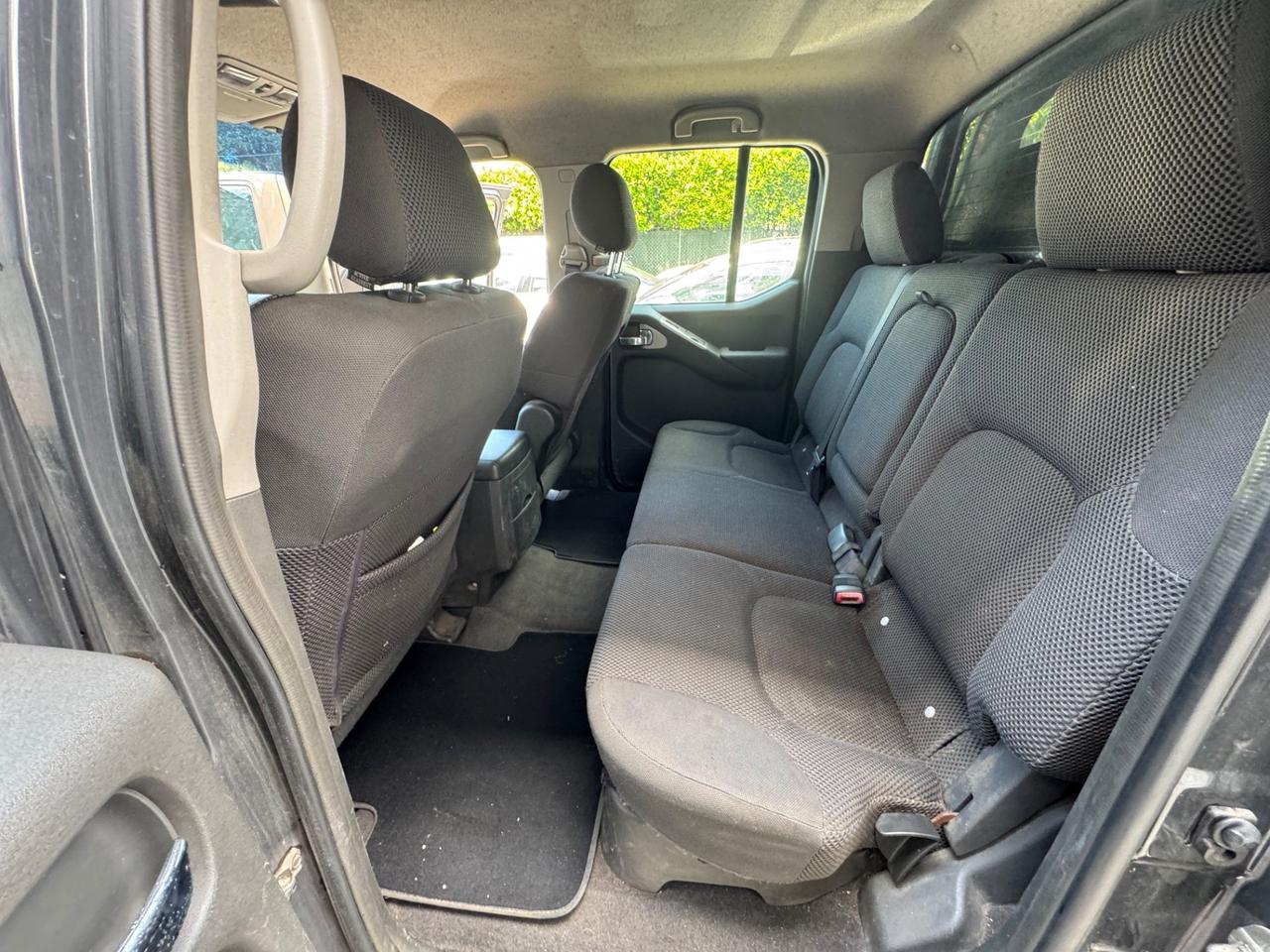 Nissan Navara 2.5 dCi 4 porte Double Cab LE
