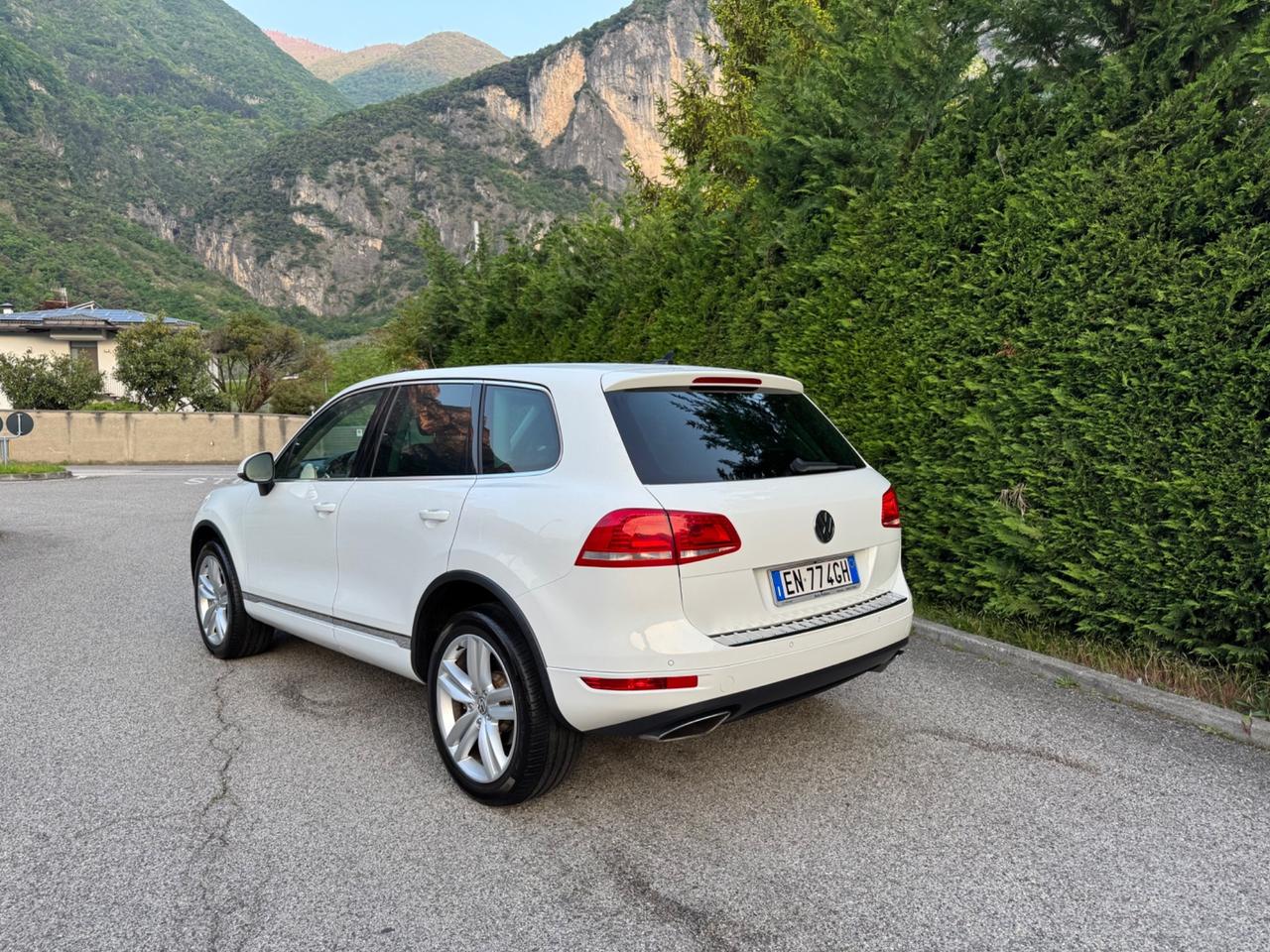 Volkswagen Touareg 3.0 TDI v6 245CV