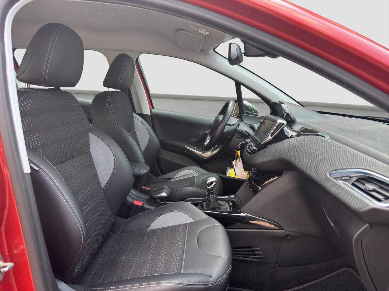 Peugeot 2008 PureTech Turbo 110 S&S Allure