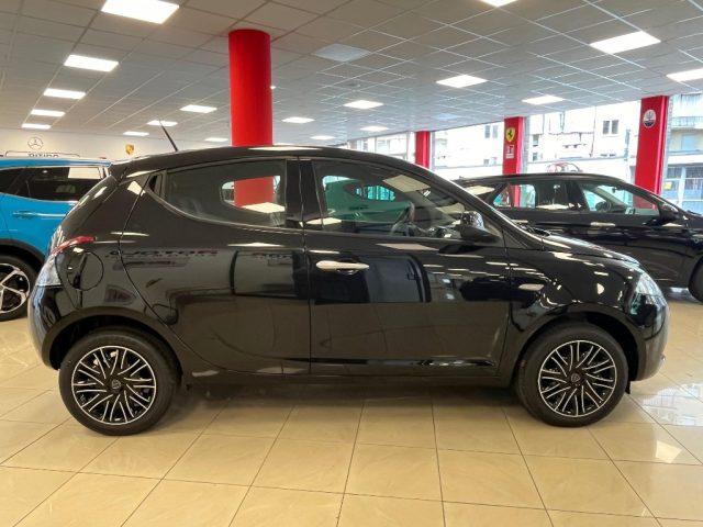 LANCIA Ypsilon 1.0 FireFly 5 porte S&S Hybrid Oro