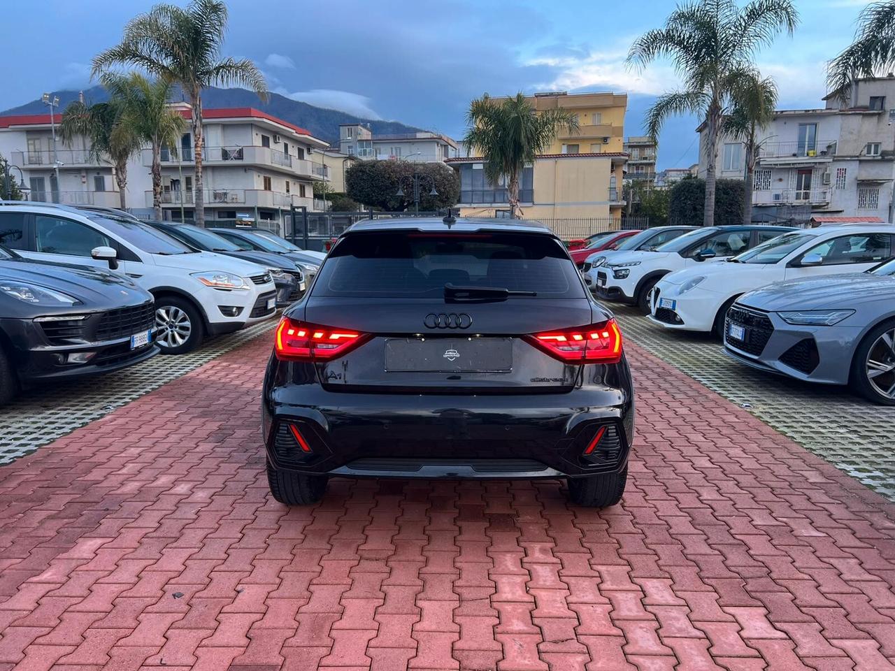 Audi A1 allstreet 30 TFSI S tronic Identity Contrast