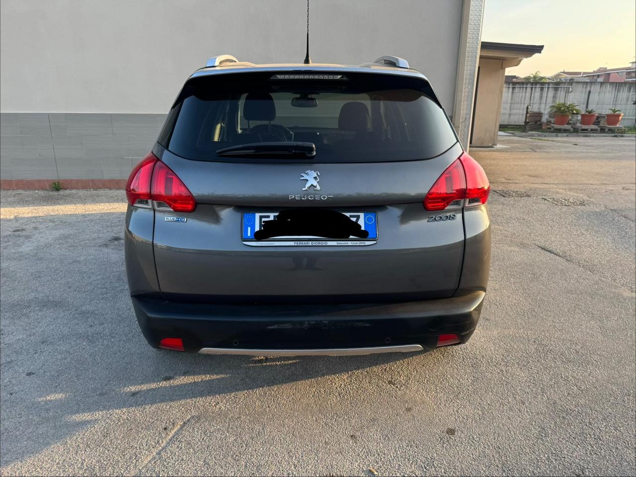 Peugeot 2008 BlueHDi 100 Allure
