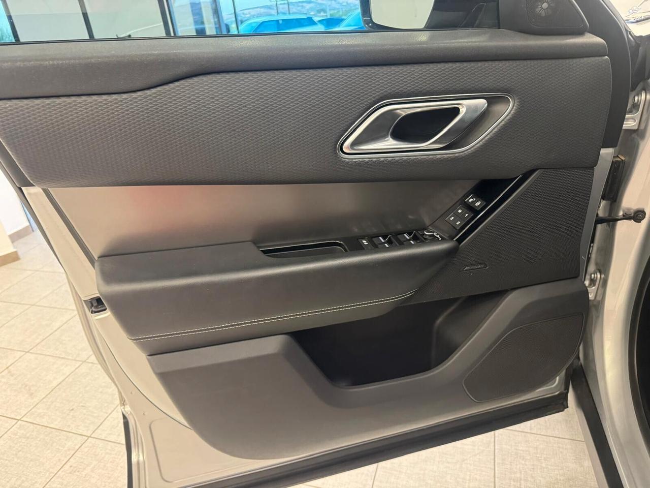 Land Rover Velar 2.0 TD4 180CV SOLO 110000KM