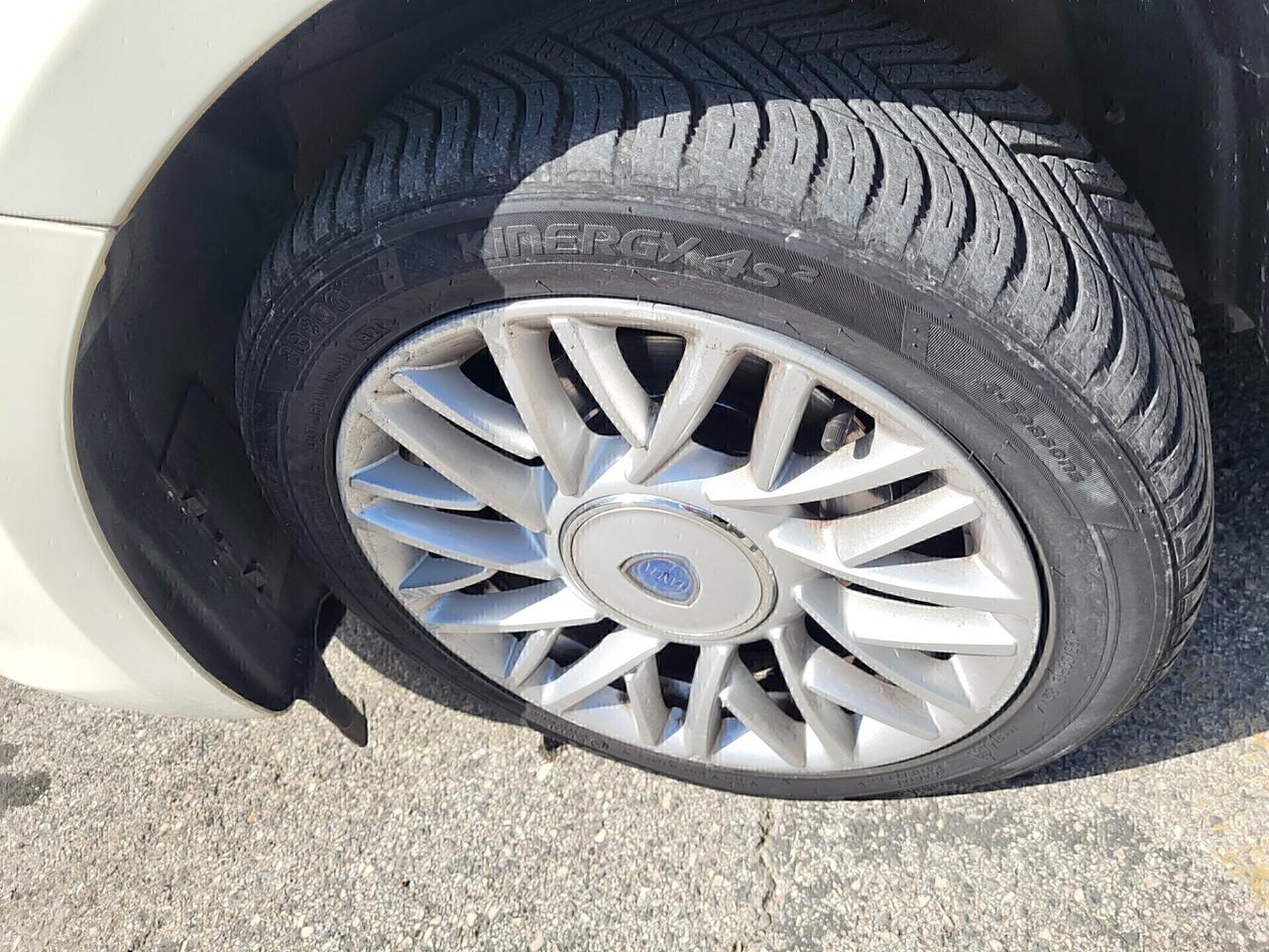 LANCIA Y 1,3 Mjet PLATINUM-UNICA PROPR-4 REVISIONI