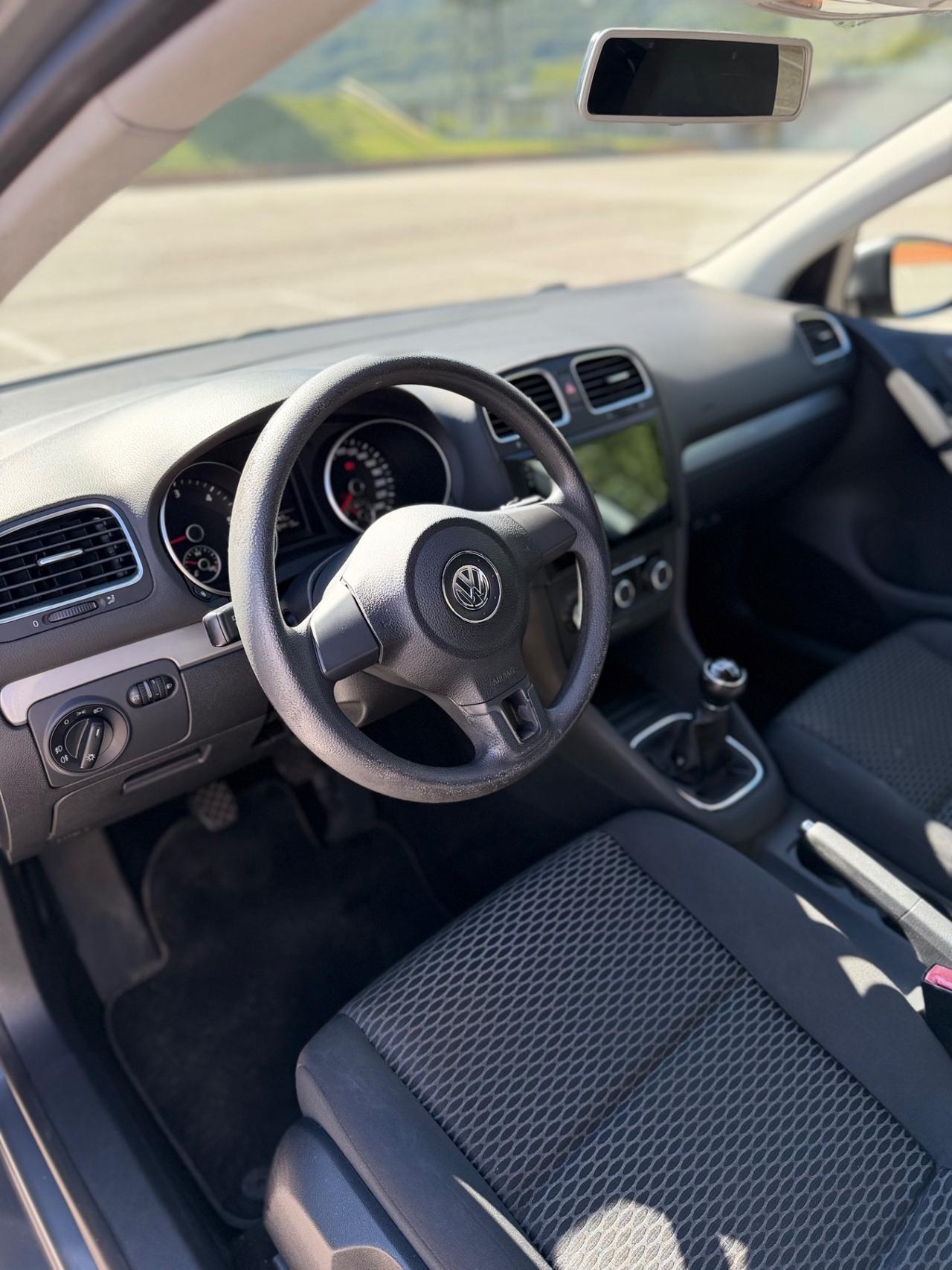 Volkswagen Golf 2.0 TDI 110CV DPF 5p. Ok neopatentati