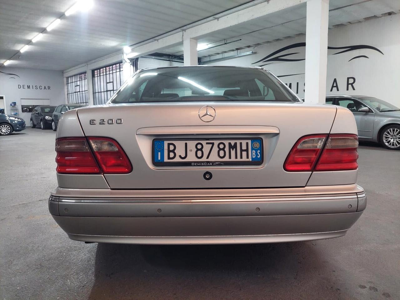 Mercedes-benz E 200 cat Avantgarde