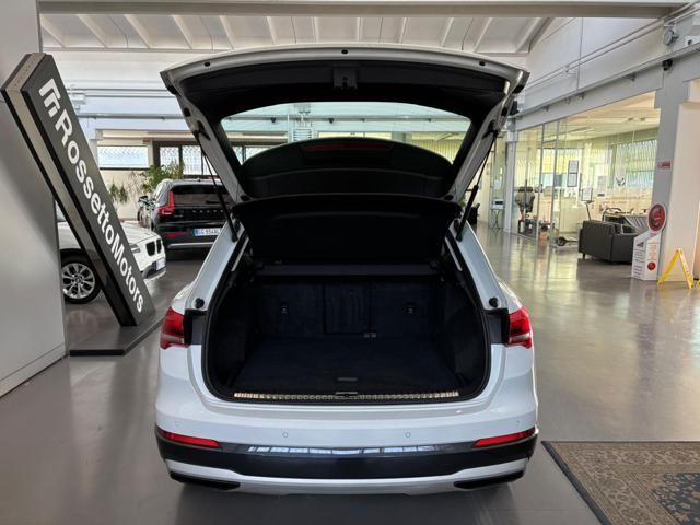 AUDI Q3 35 TDI S tronic Business Advanced