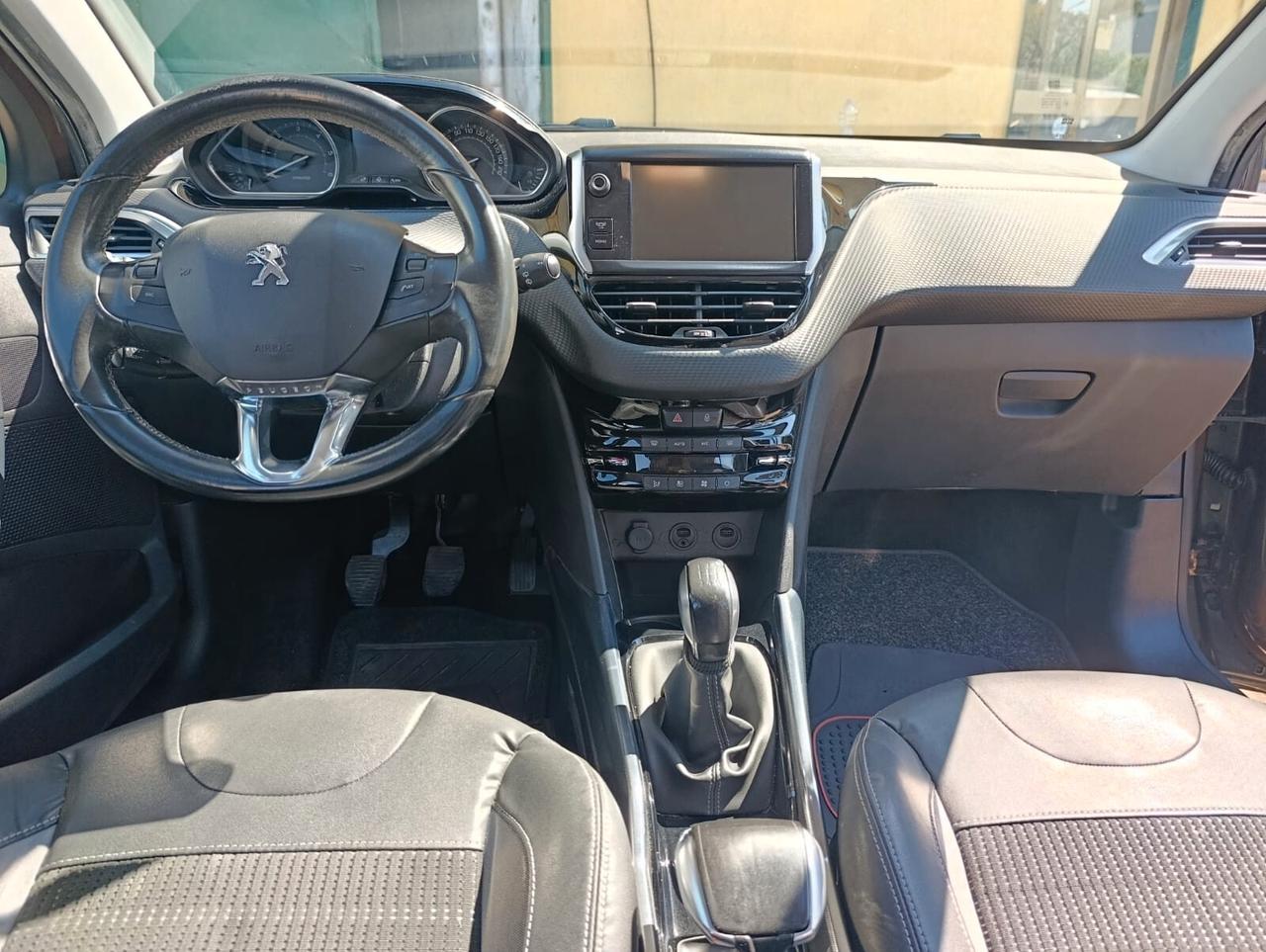Peugeot 2008 1.6 e-HDi Allure 2014