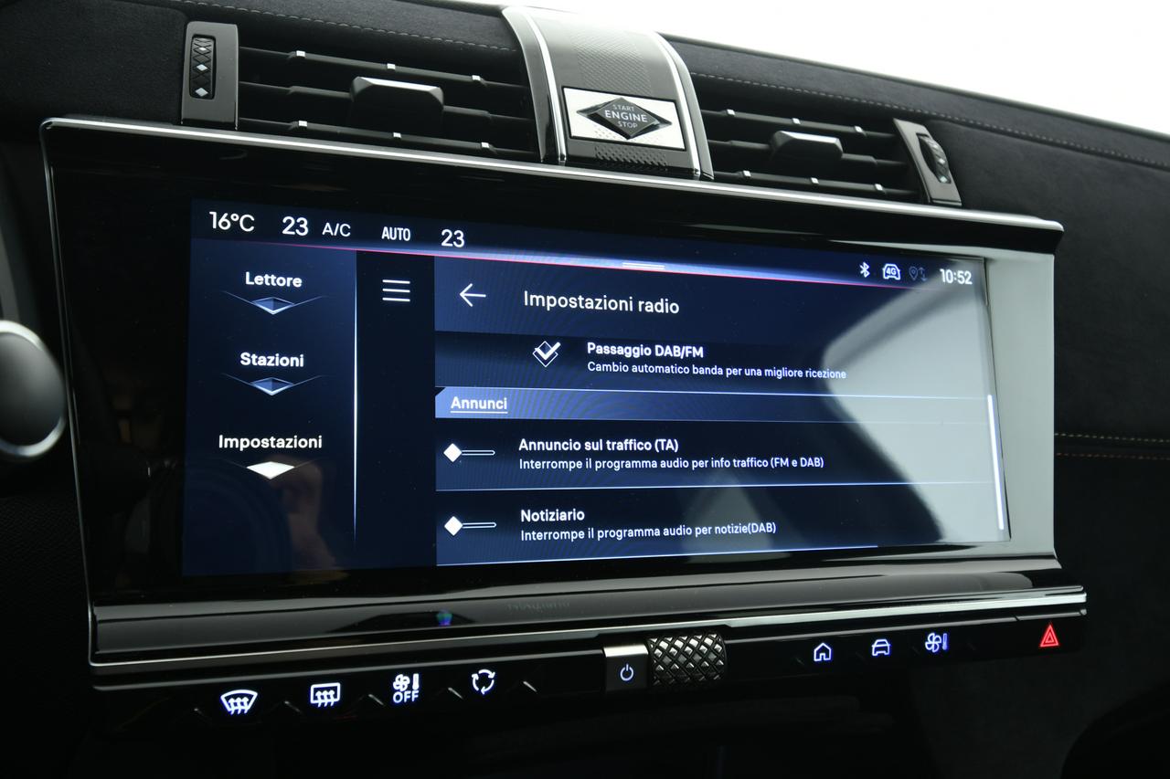 DS DS7 1.5 bluehdi Performance Line+ 130cv auto CAMERA+NEOPATENTATI