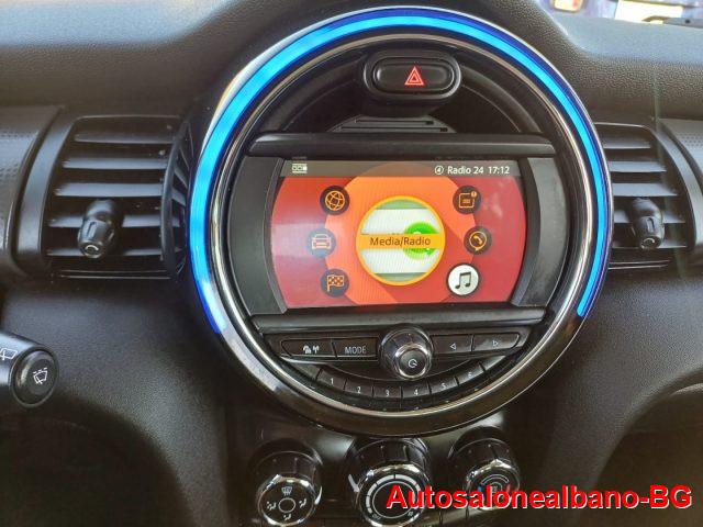 MINI Cooper D 1.5 Cooper D Business Automatica PER NEOPATENTATI