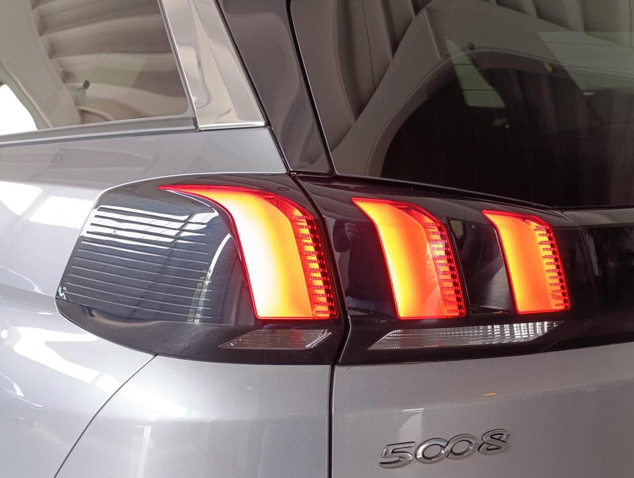 Peugeot 5008 5008 1.5 bluehdi Crossway s&s 130cv 7p.ti eat8 my21