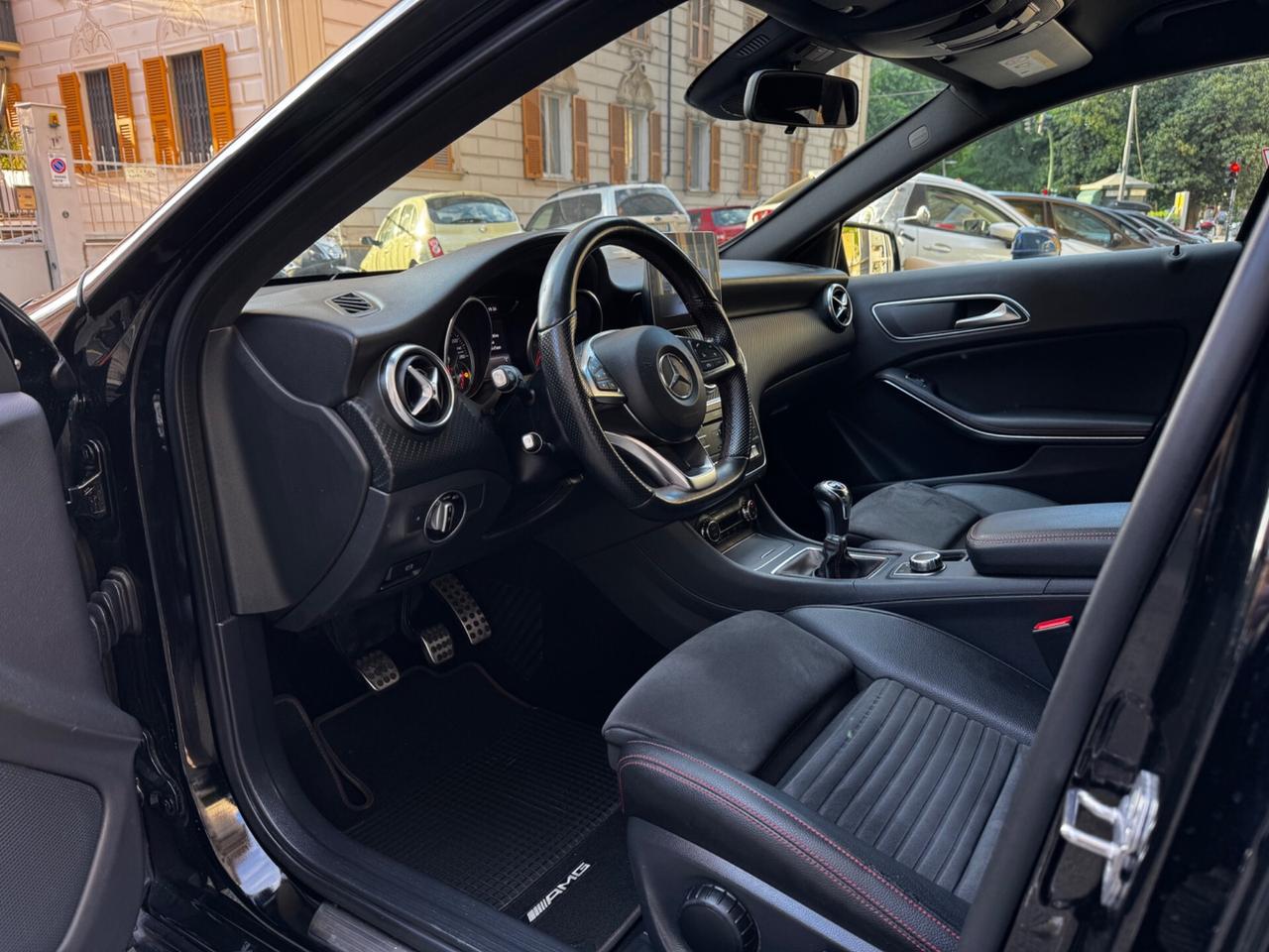 Mercedes-benz A 180d Premium AMG NIGHT EDITION- PERMUTABILE