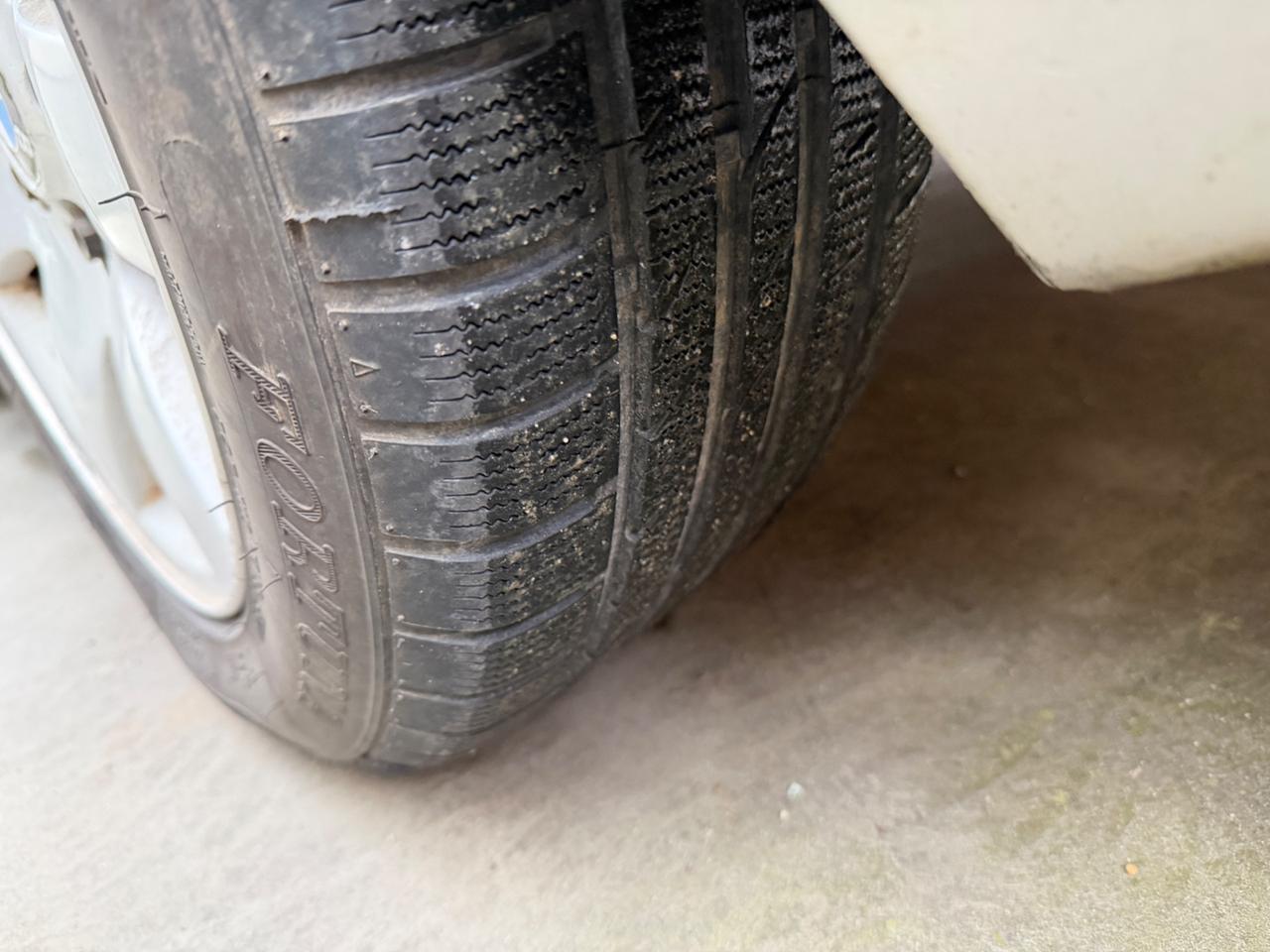 BMW 320D 150CV GANCIO TRAINO OMOLOGATO 1600KG