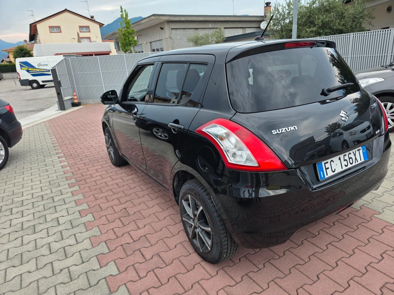 Suzuki Swift 1.2 full 4x4 perfetta e garantito 12 mesi