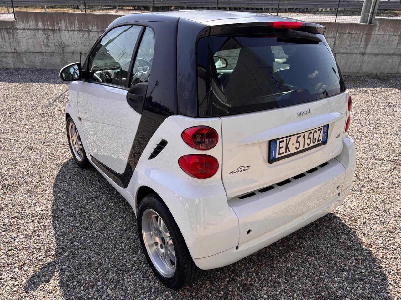Smart ForTwo 800 40 kW coupé passion cdi