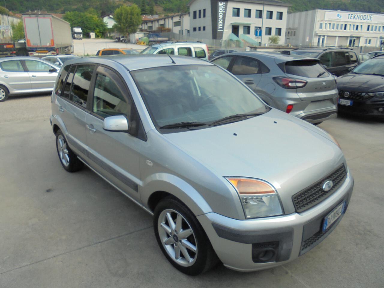 Ford Fusion 1.6 16V 5p. Collection